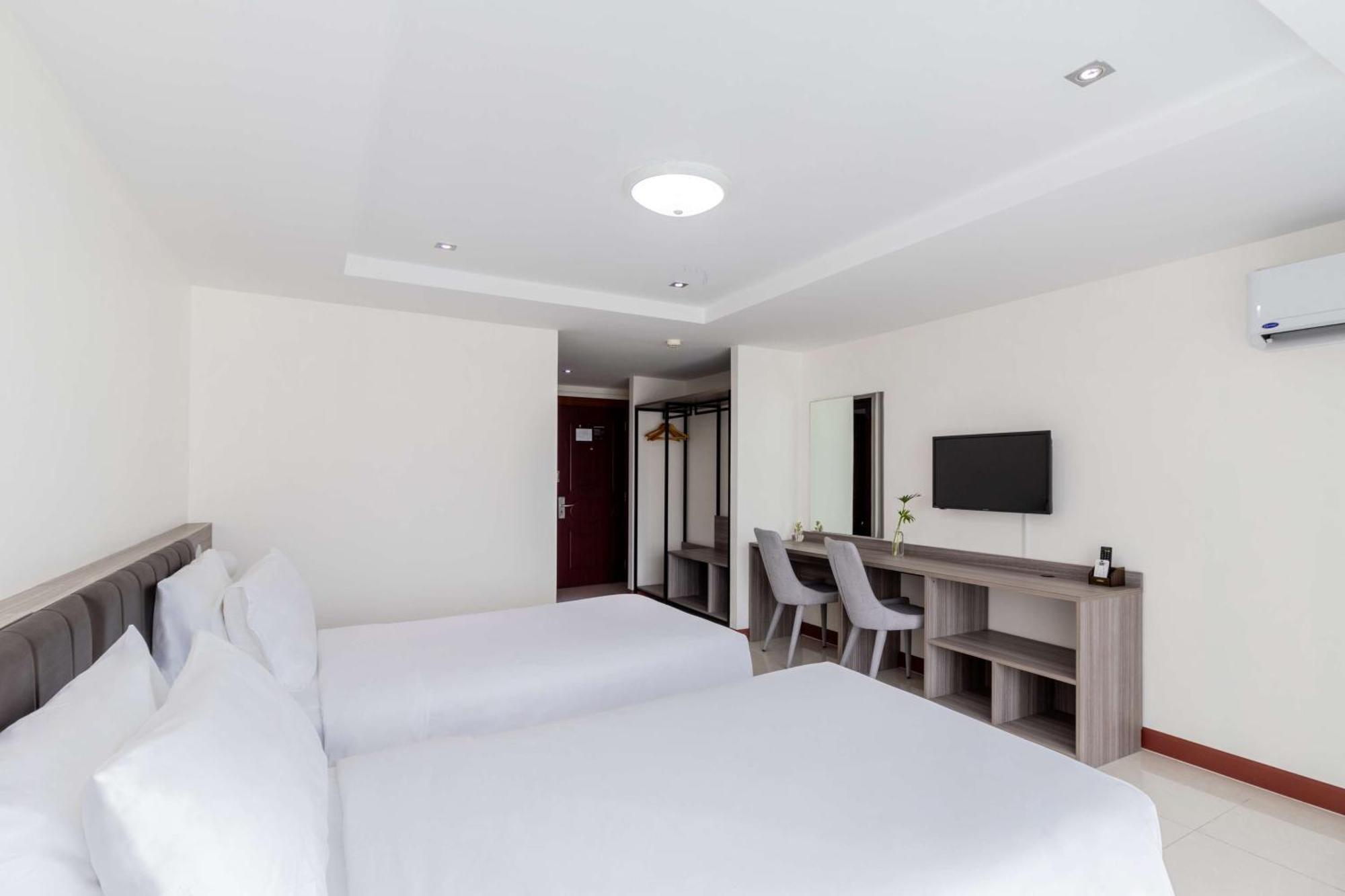 Surestay By Best Western Iconic Suvarnabhumi Bang Bo Exterior photo