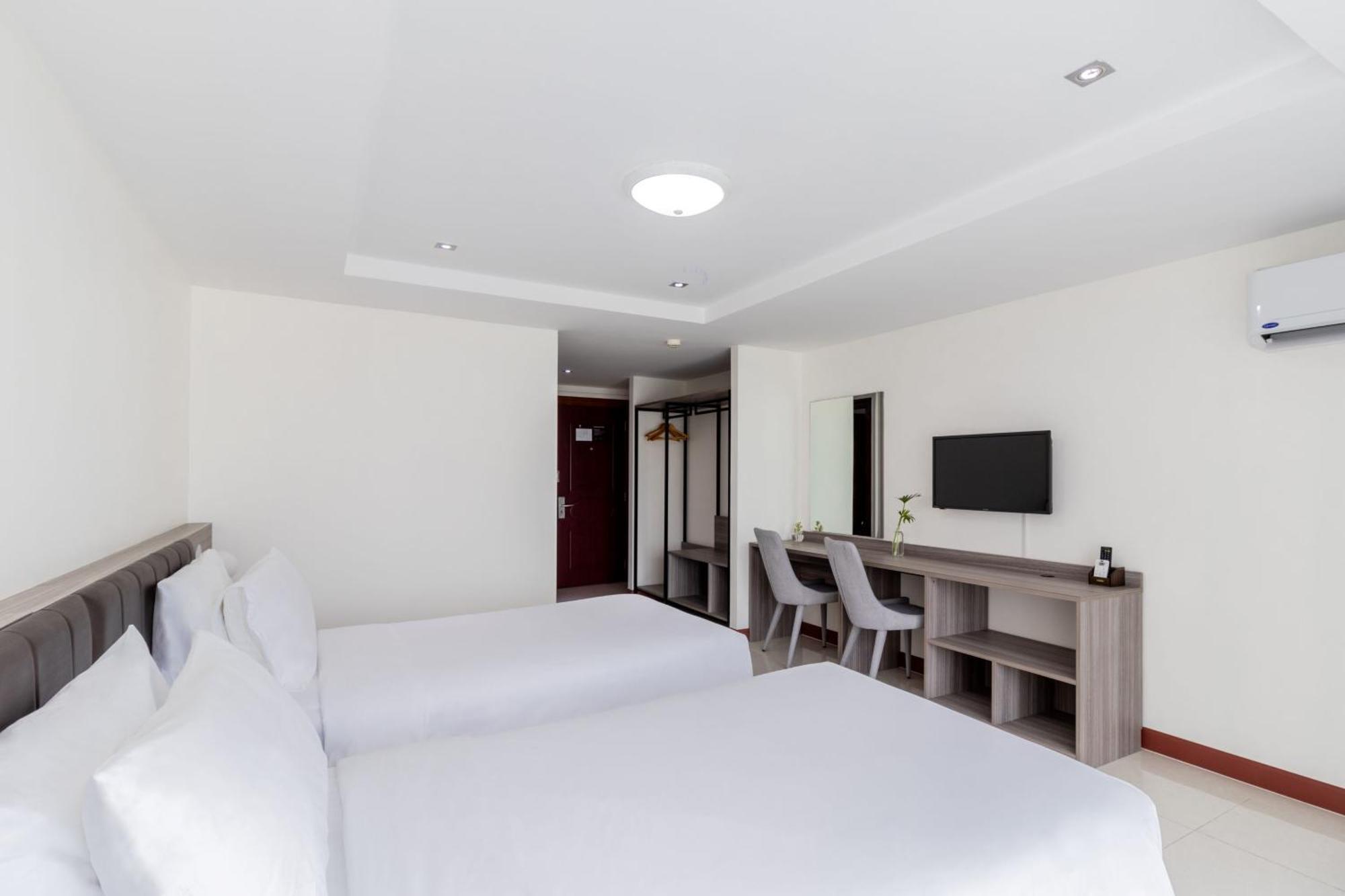 Surestay By Best Western Iconic Suvarnabhumi Bang Bo Exterior photo