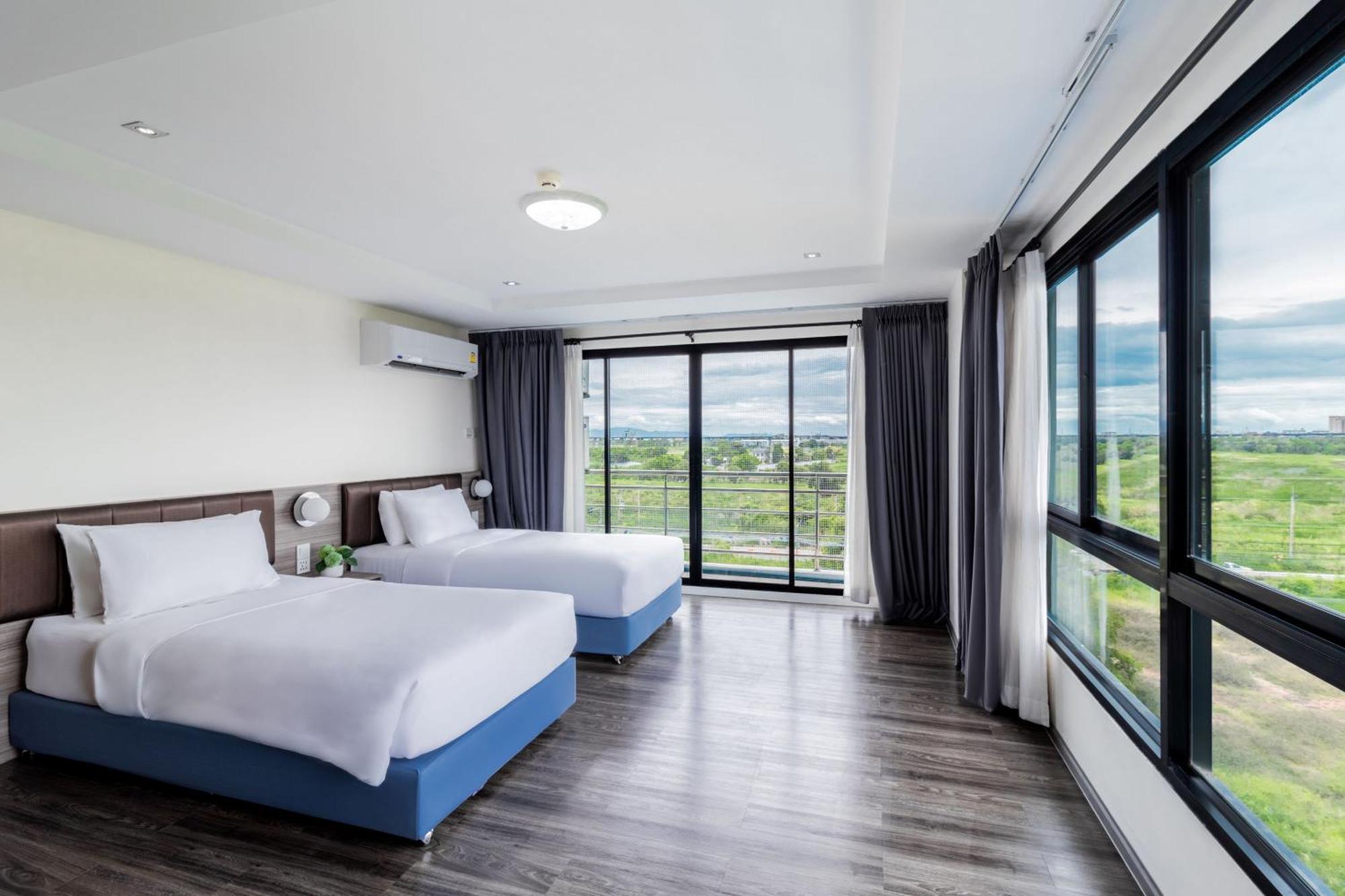 Surestay By Best Western Iconic Suvarnabhumi Bang Bo Exterior photo